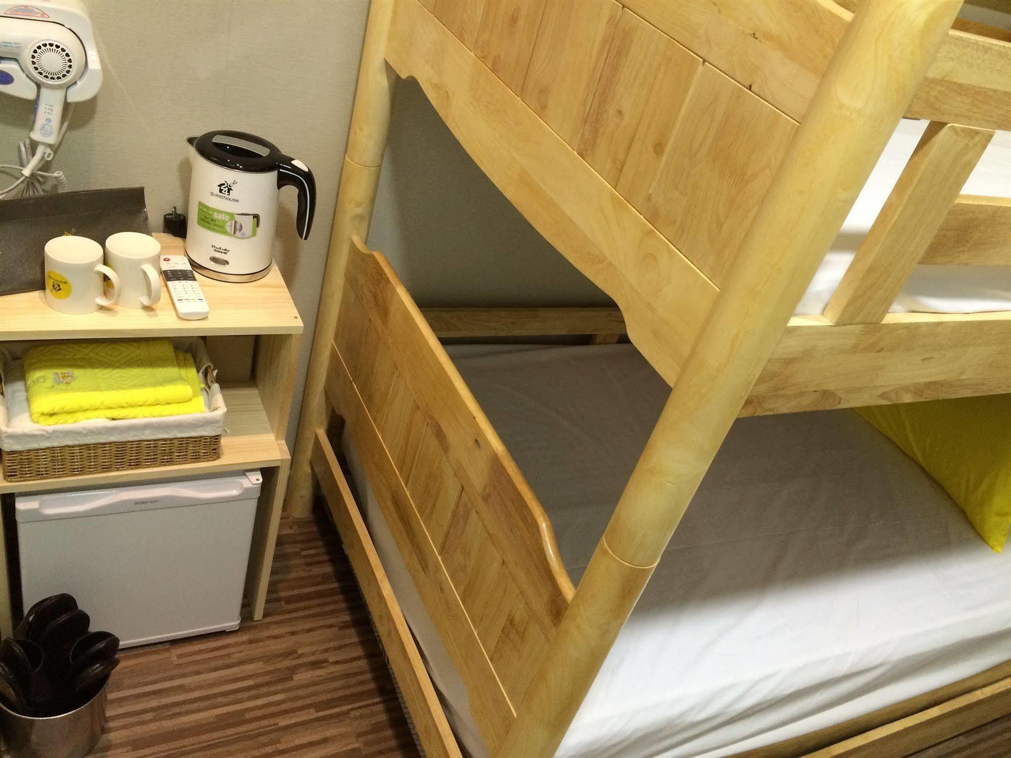 24 Guesthouse Insadong Сеул Экстерьер фото